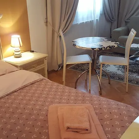 In Arena L' Opera ベッド・アンド・ブレックファスト