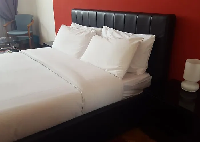 Bed & Breakfast In Arena L' Opera *