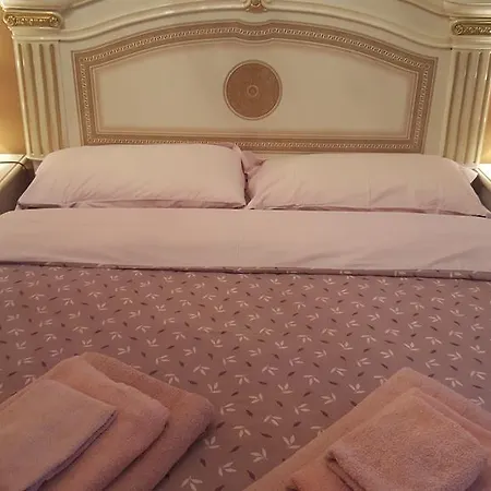 In Arena L' Opera Bed & Breakfast