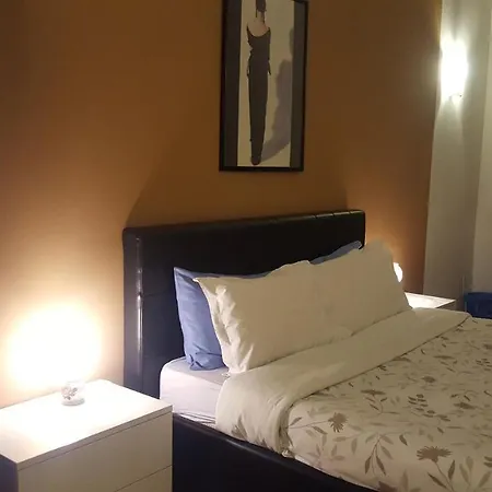 Bed & Breakfast In Arena L' Opera *